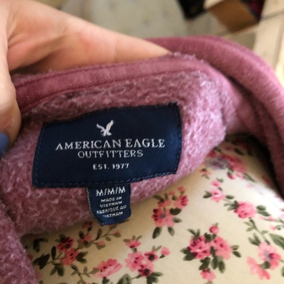 American Eagle Sweatshirt Top - Picture 4 of 4